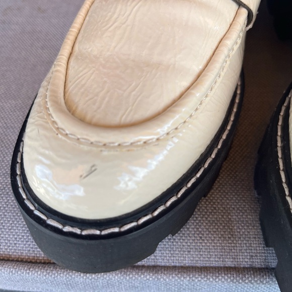 Franco Sarto Cream Loafers Size 8 - Picture 6 of 6